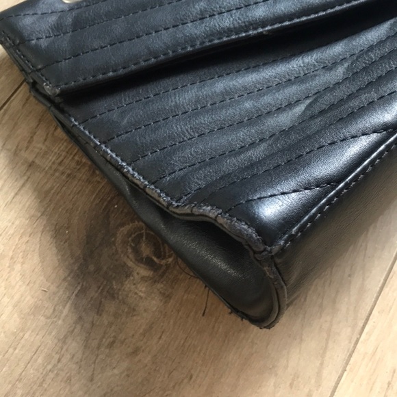 Shoulder bag - Picture 3 of 6